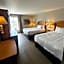 La Quinta Inn & Suites by Wyndham Islip Macarthur Airport