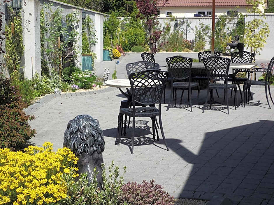 Avlon House Bed & Breakfast