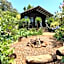 Woodland Gardens Self-Catering & Pet-Friendly Lodge