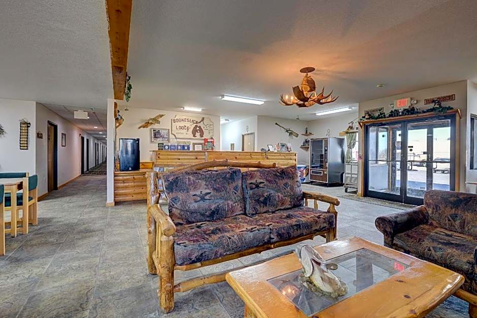 Booneslick Lodge - Neosho