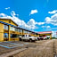 Econo Lodge Inn & Suites Triadelphia - Wheeling