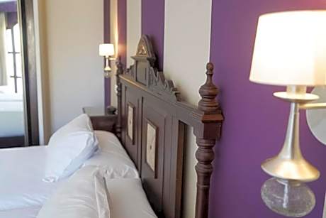 Double Room with Extra Bed (3 Adults)