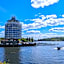 Clarion Lakeside Inn & Conference Centre