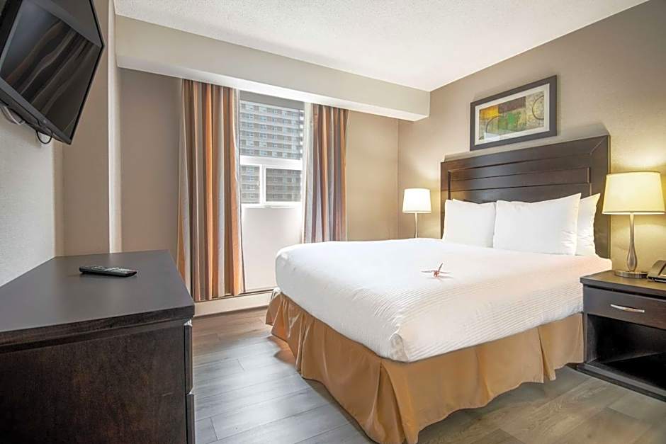 Coast Calgary Downtown Hotel & Suites by APA