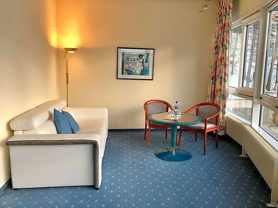 Thermal Hotels & Walliser Alpentherme Leukerbad