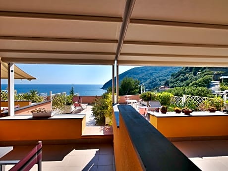 studio classic sea view