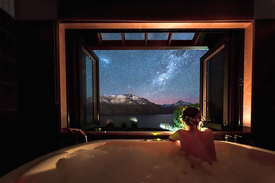 Azur Lodge