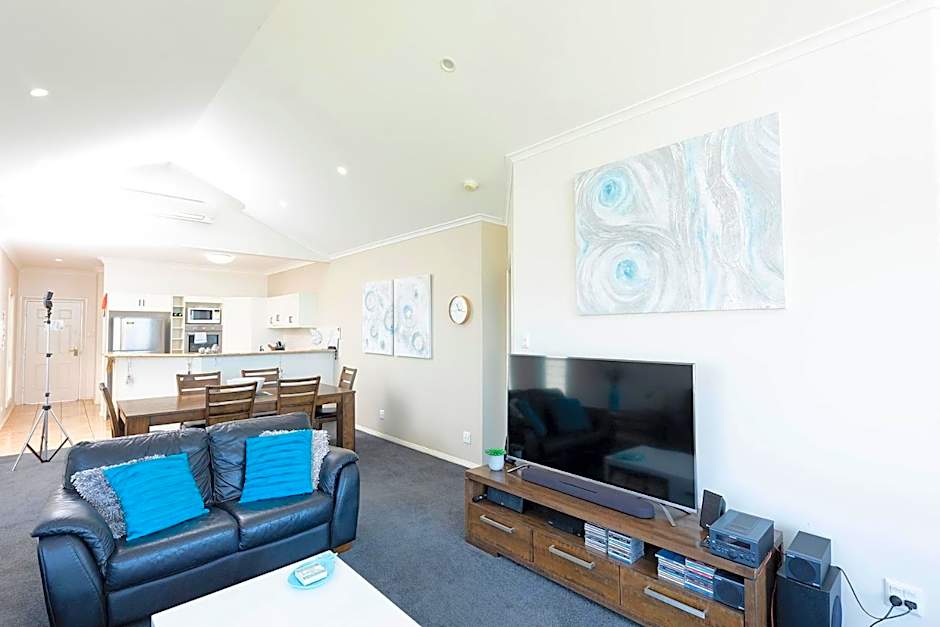 Meridian Beachside Apartments