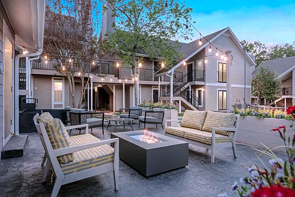 WaterWalk Extended Stay by Wyndham Atlanta Perimeter