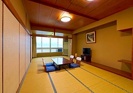 Family Room with Sea View