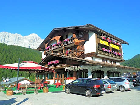 Hotel Corona