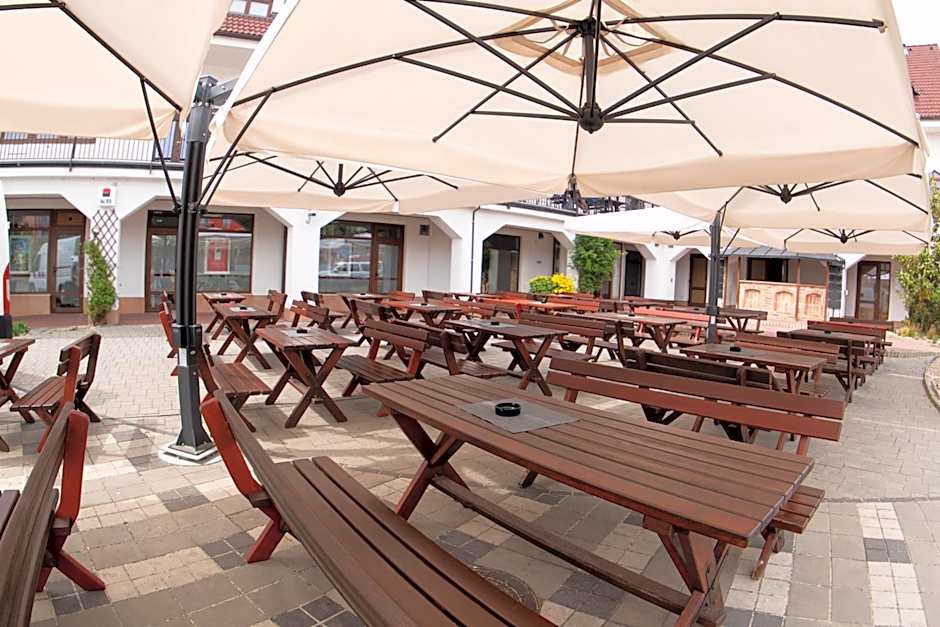 Hotel Sluneční dvůr