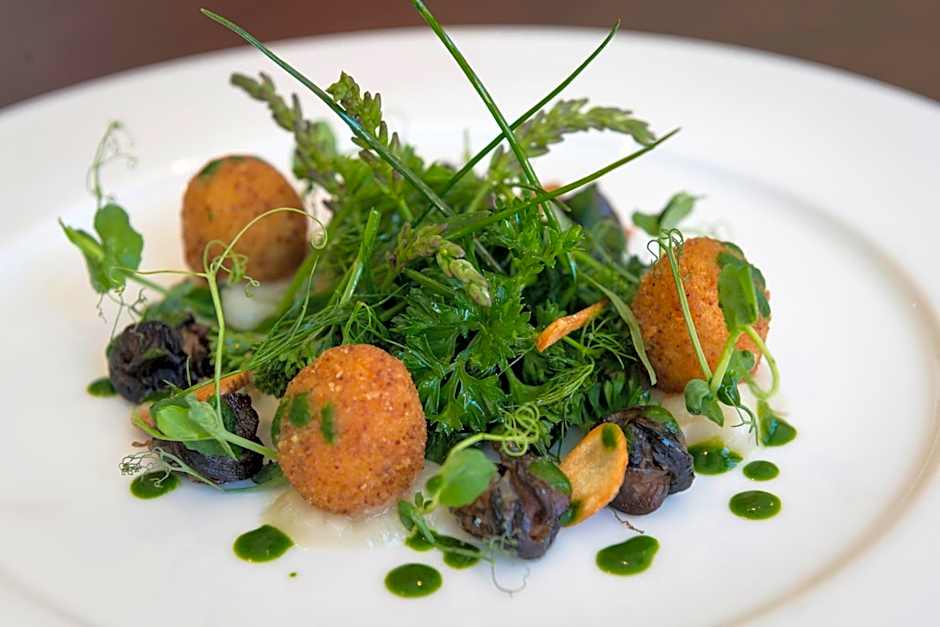 Hotel Aux Vieux Remparts, The Originals Relais (Relais du Silence)