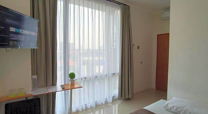 NYENYAK MRT Lebak Bulus Simatupang