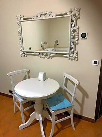 L'Antico Borgo Elena Noli