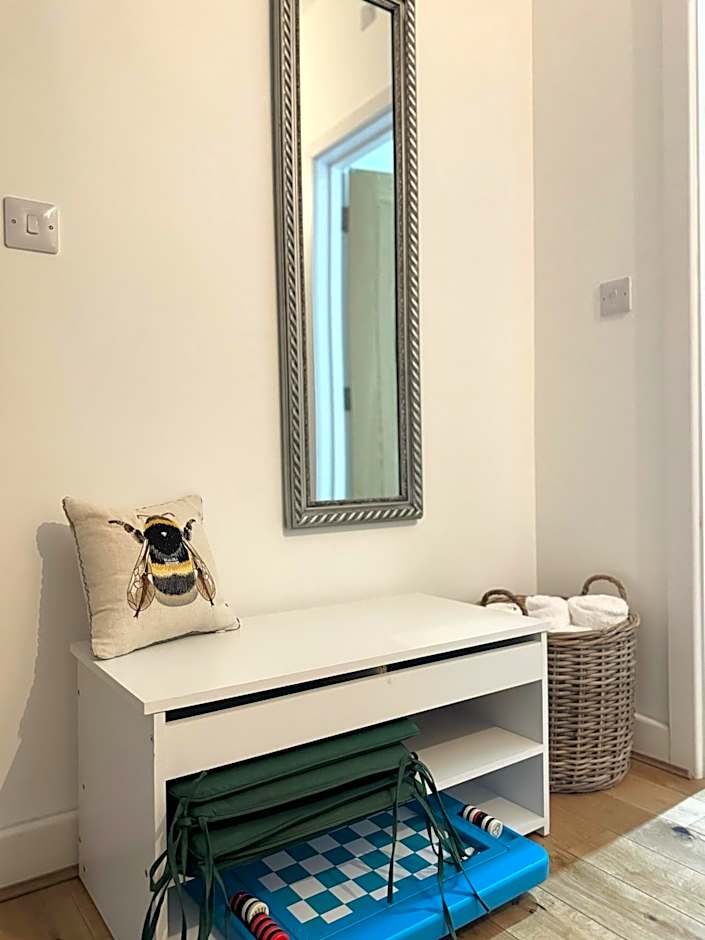 The Barn in The Courtyard, 3 - Bed, Sleeps 5, Pets Welcome