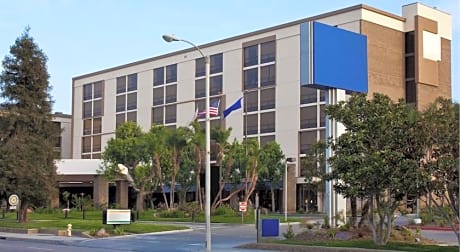 Doubletree by Hilton San Bernardino