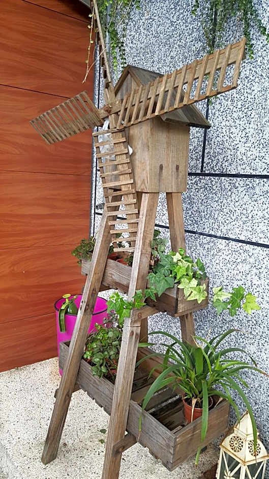Qinbian B&B