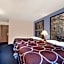 Super 8 by Wyndham Adrian