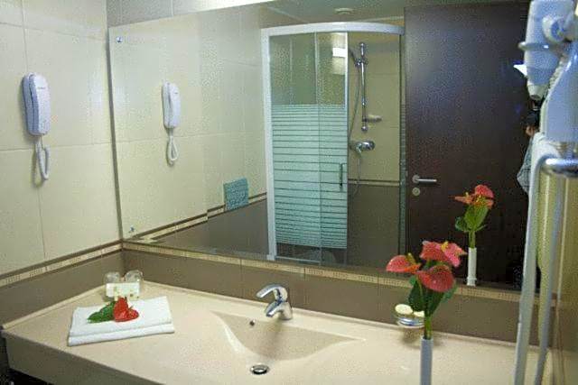 Hotel Rapsodia City Center