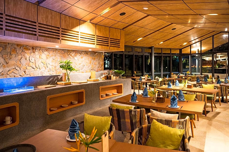 Minera Hot Springs Binh Chau