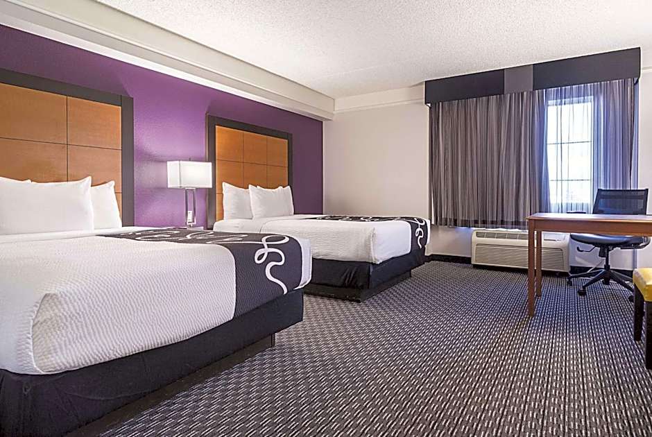 La Quinta Inn & Suites by Wyndham Phoenix Mesa West