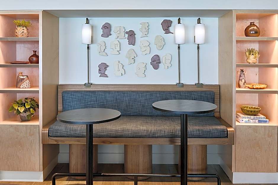 Monterey Beach Hotel, a Tribute Portfolio Hotel