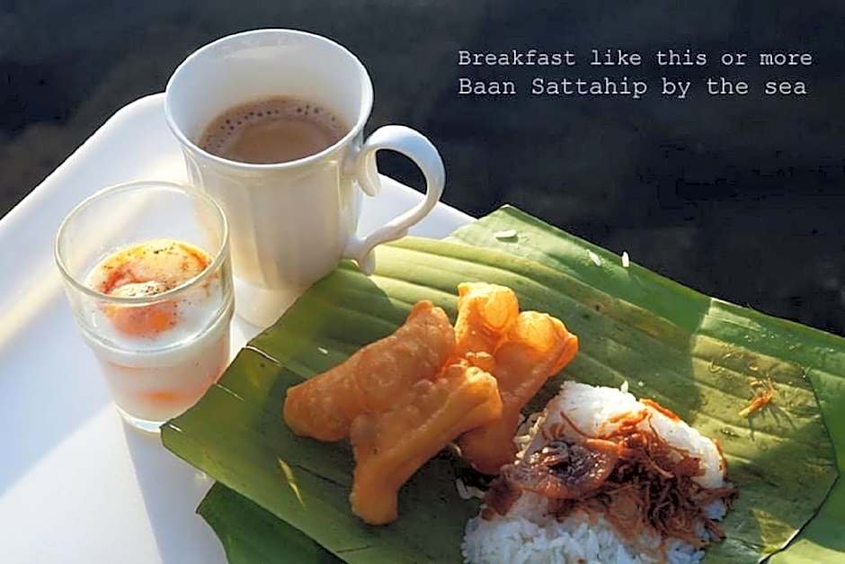 Baan Sattahip by the sea