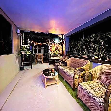 Hotel Sisters Inn Moalboal - Cebu Philippines