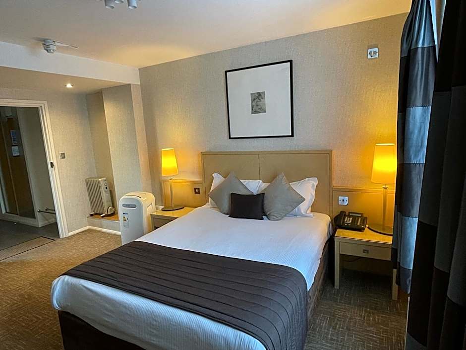 Best Western Homestead Court Hotel