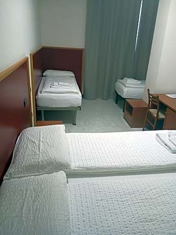 Economy Quadruple Room