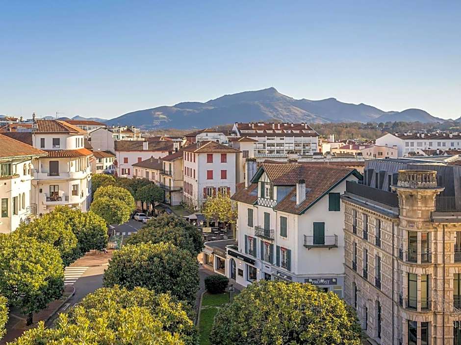 MADISON Saint Jean de Luz - Handwritten Collection