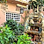 Amon Hotel
