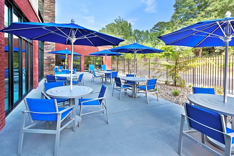 Holiday Inn Express Fayetteville By IHG