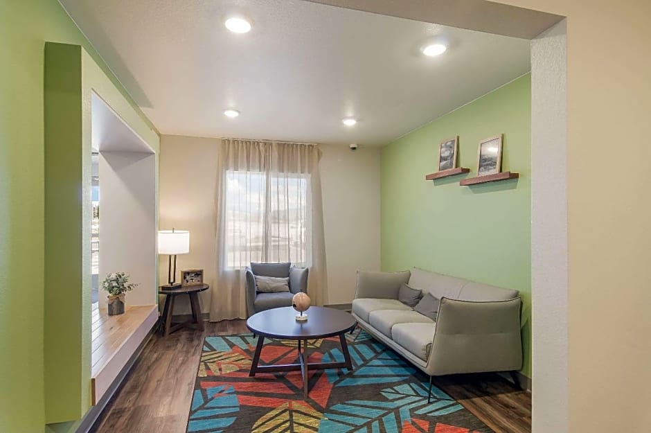 WoodSpring Suites Broomfield-Westminster