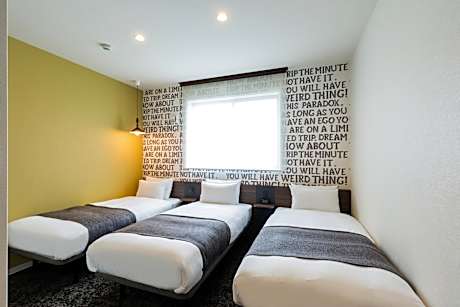 Triple Room