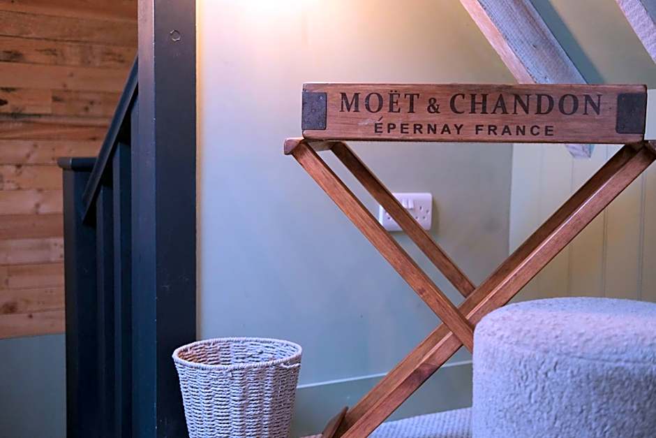 The Crown Inn Dial Post