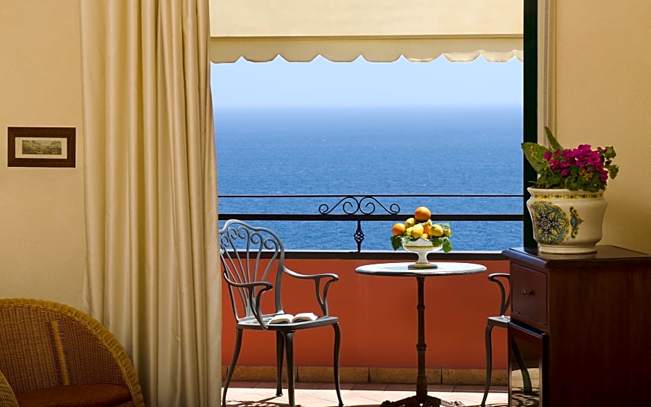 Baia Taormina Hotel