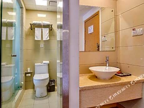 Home Inn Ningbo Tianyi  Plaza Center