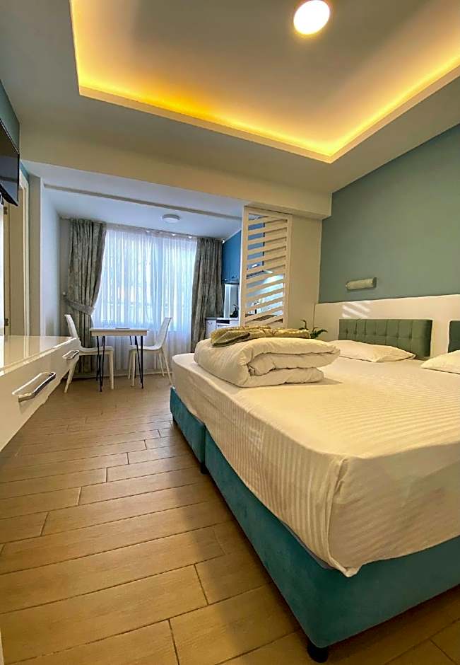 Amsterdam  Otel & Suit