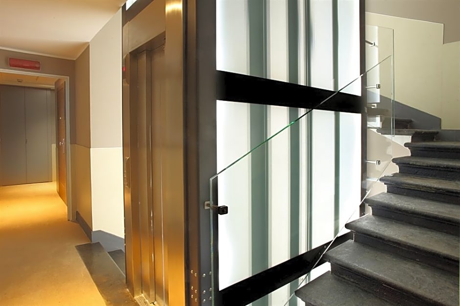 The Independent Hotel