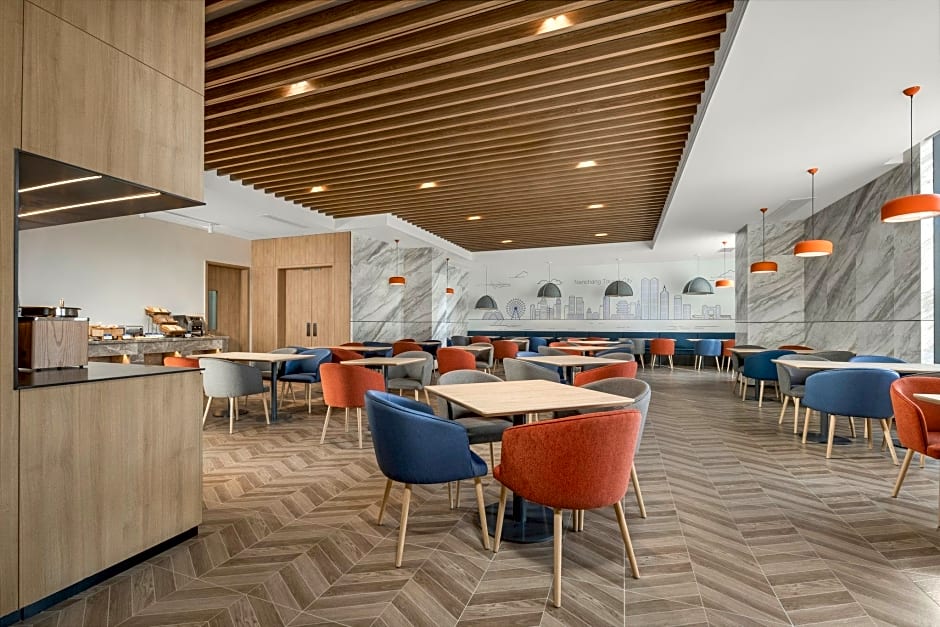 Holiday Inn Express Nanchang Riverside By IHG