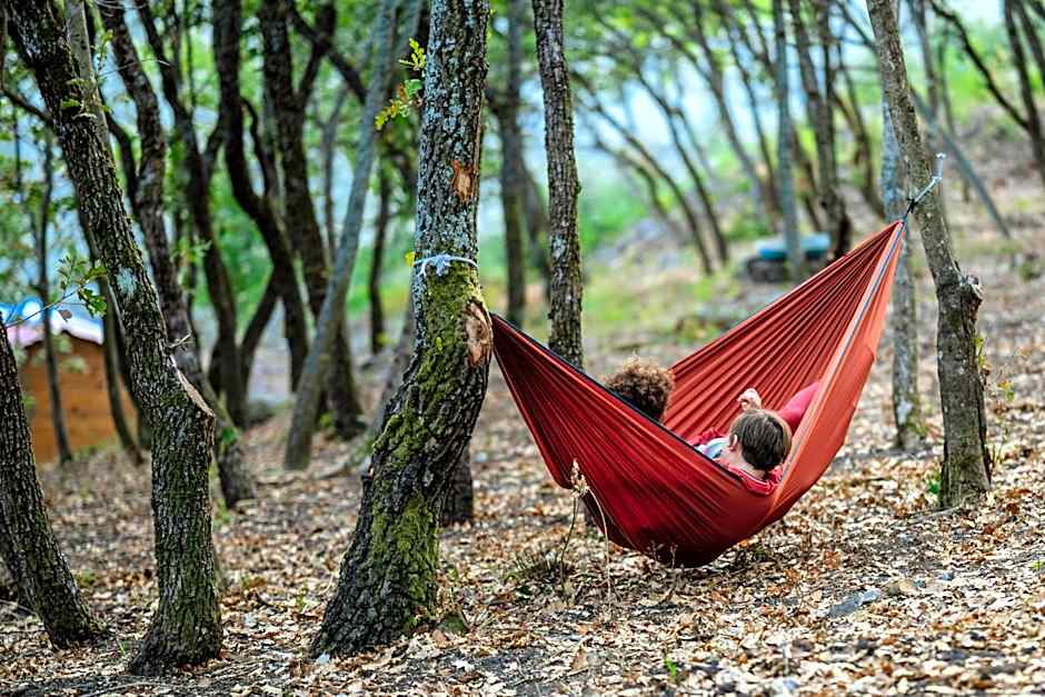 Хотелски комплекс Ямболен