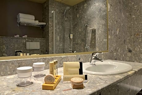 superior junior suite