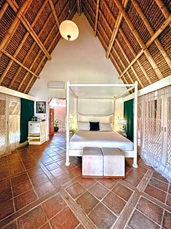 Deluxe Bungalow