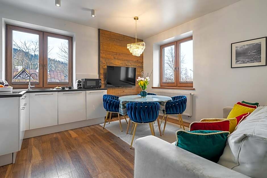 WILLA JAROSTA & SPA, AC -free parking