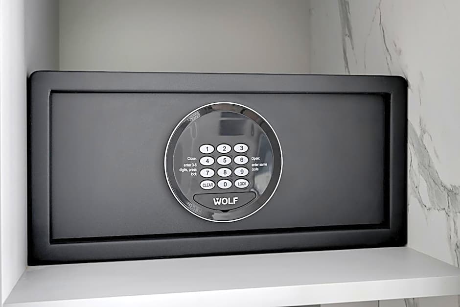 GRANO HOTEL Solmarina