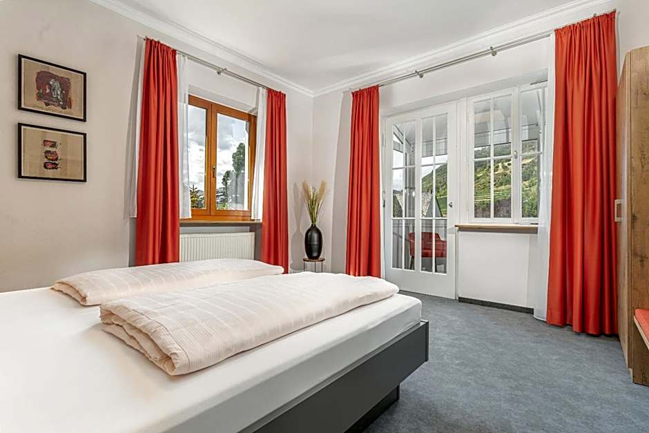 Parkhotel Cochem- Free Parking -
