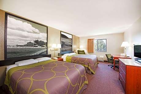 Queen Room with Two Queen Beds - Non-Smoking