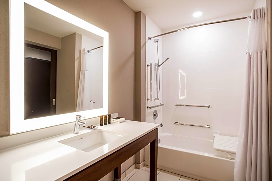 Wingate by Wyndham Denver Airport